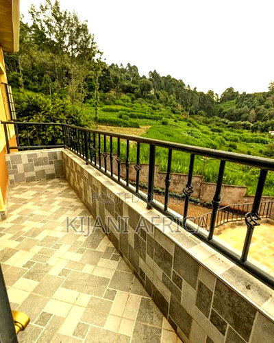 4bdrm Maisonette in Ruaka for rent - Image 10