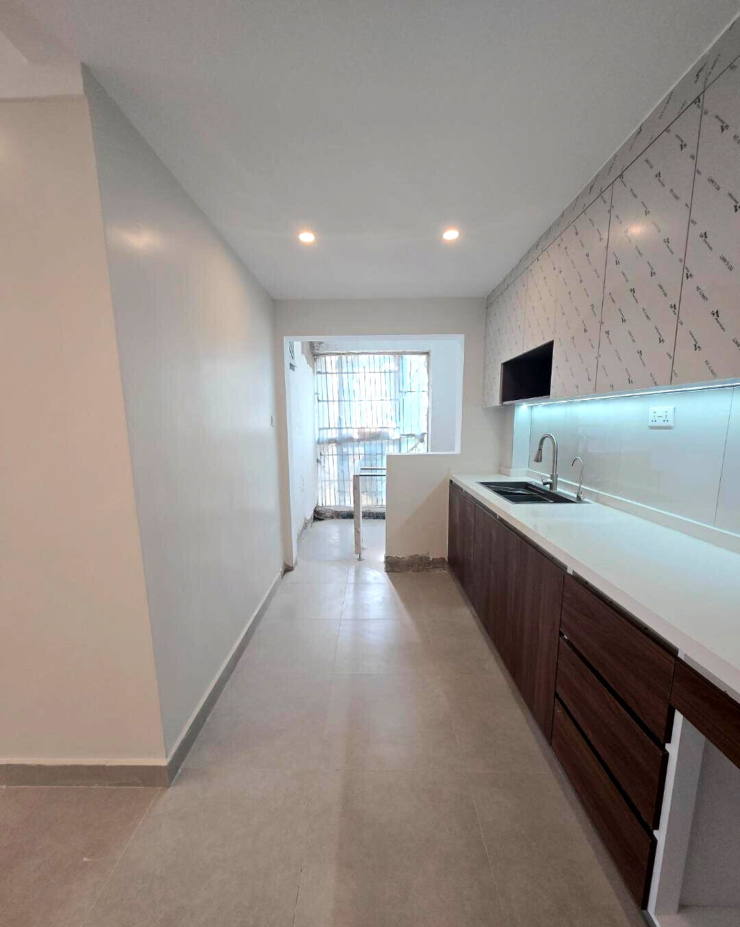 Fully Furnished 2BR with Rooftop Infinity Pool & 24-Hour Service - Kilimani