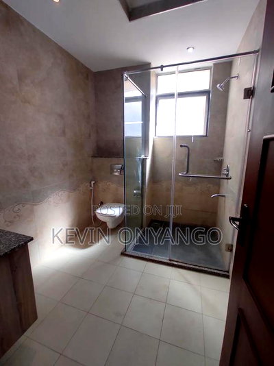 4bdrm Duplex in Parklands for rent - Image 18