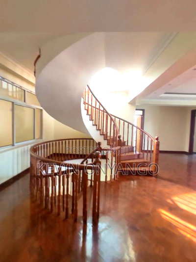 4bdrm Duplex in Parklands for rent - Image 3