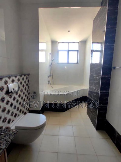 4bdrm Duplex in Parklands for rent - Image 14