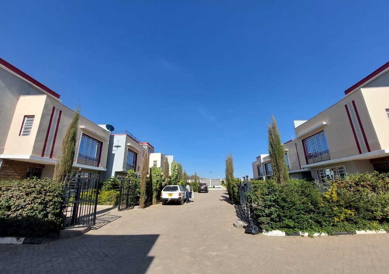 3BR Townhouse with Borehole & 1/8 Acre Garden - Kitengela