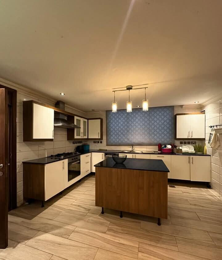5-Ensuite Townhouse with DSQ & Pool Access - Lavington Gated