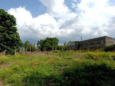 30*90 Plots for Sale in Kamulu Along Sir Henrys Drive - Image 8