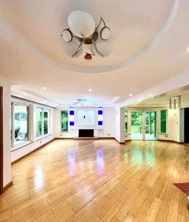 4BR Riverside Maisonette at KSh 270K