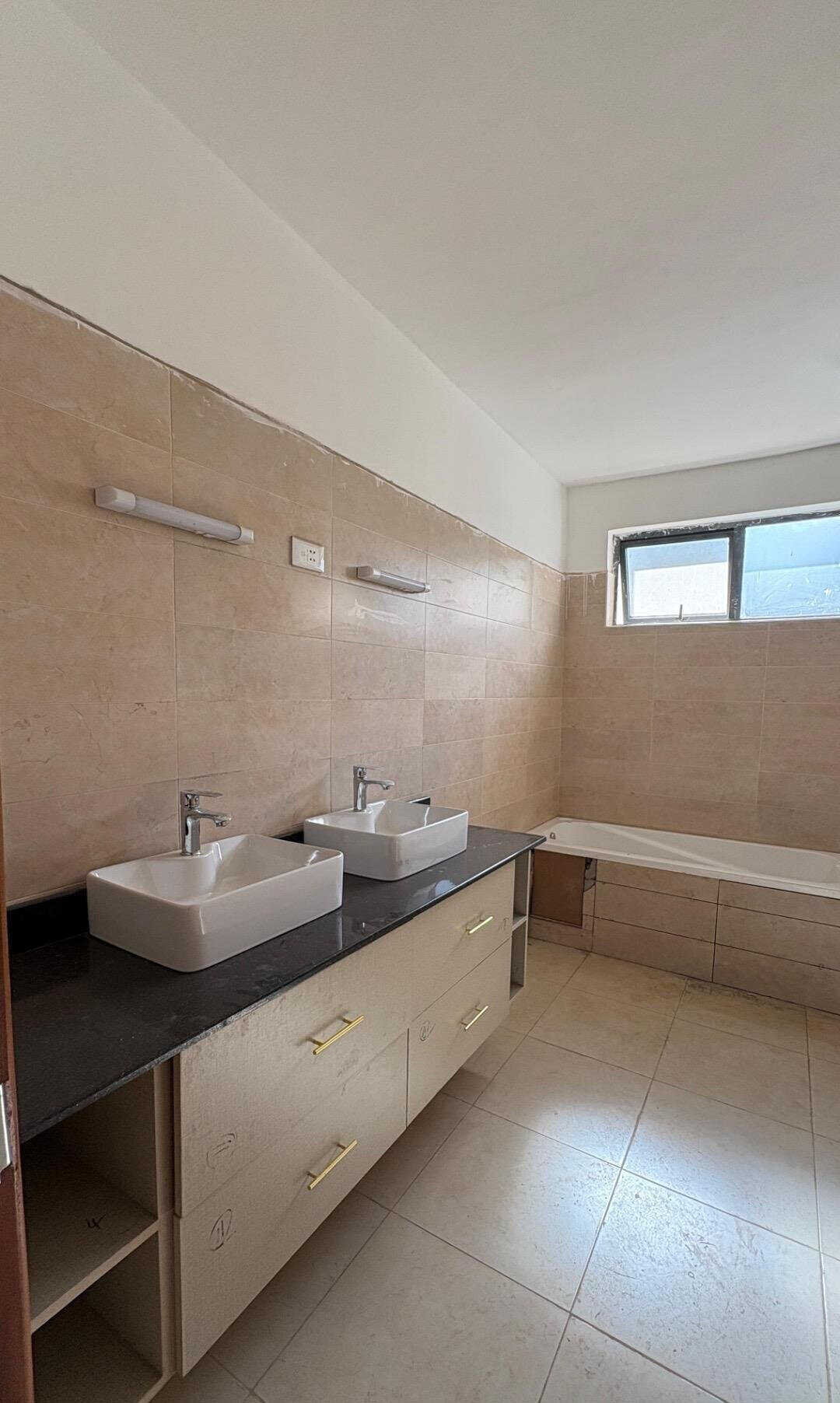 5BR Garden Home at KSh 350K
