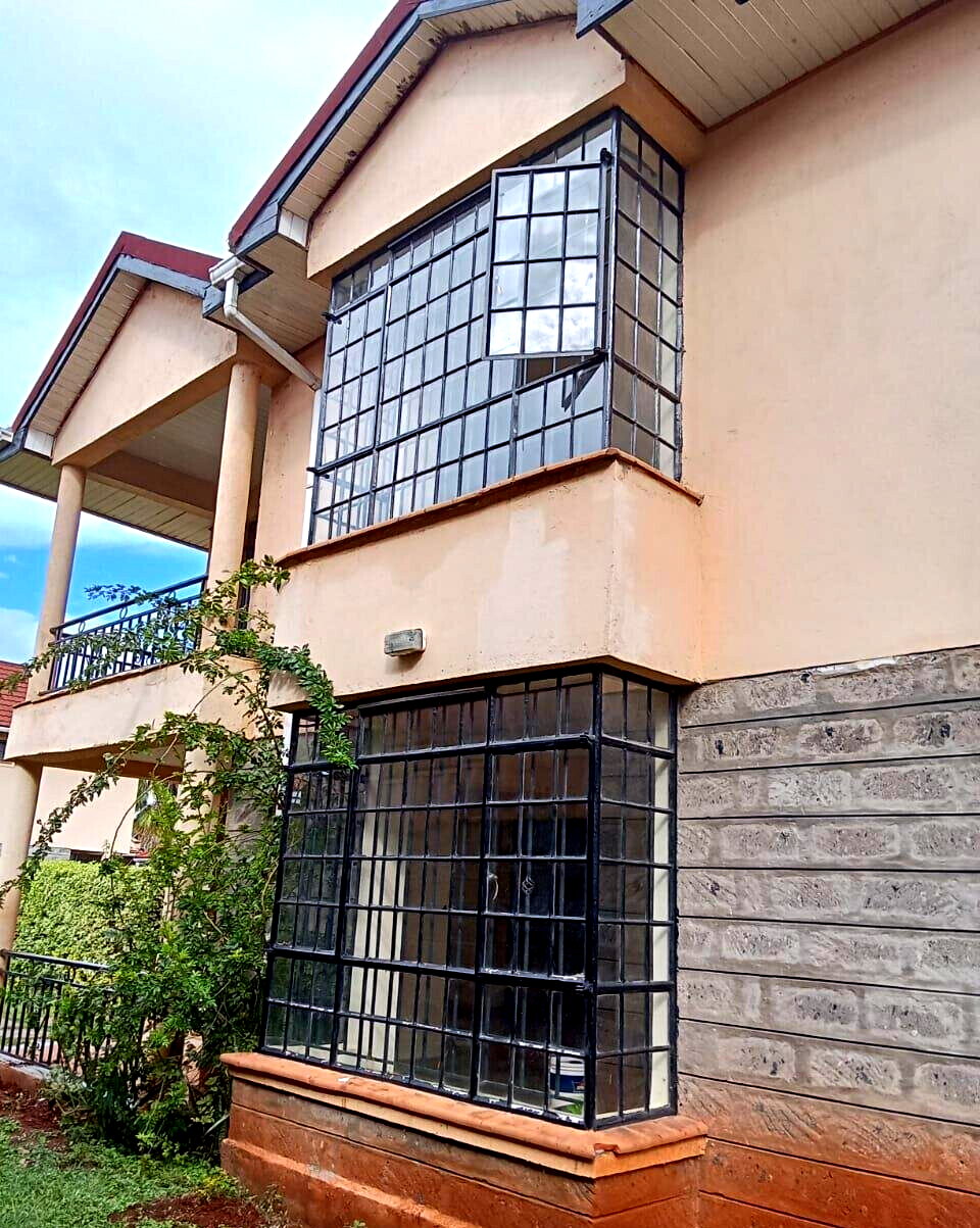 Cabro-Paved 4BR Townhouse with Manicured Gardens - Syokimau