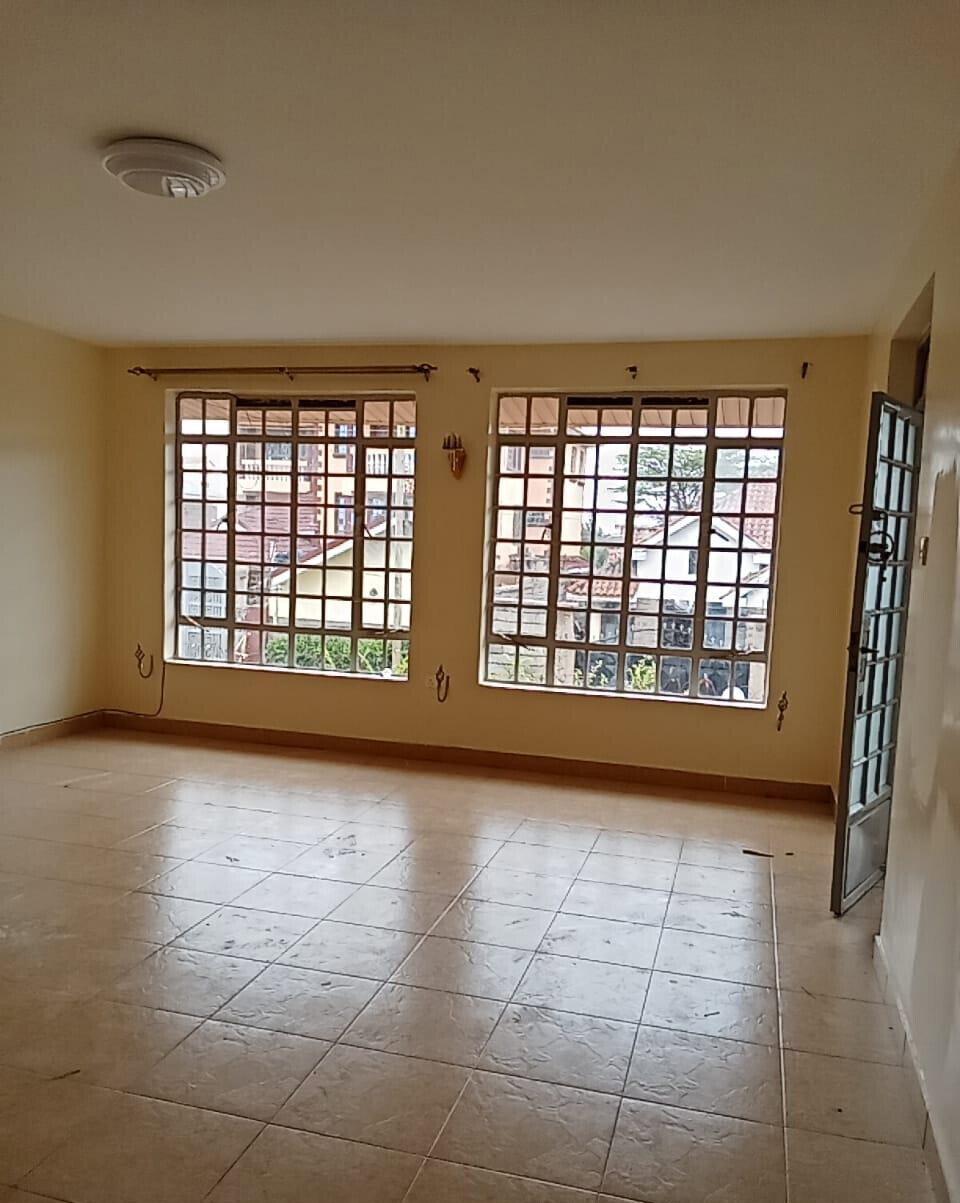 Cabro-Paved 4BR Townhouse with Manicured Gardens - Syokimau