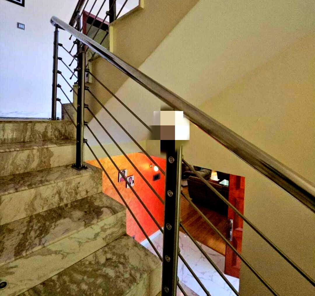 5-Ensuite Townhouse with Jacuzzi & Solar Heating - Lavington