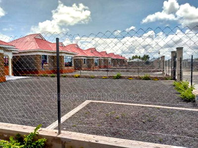 3bdrm Bungalow in Yukos, Kitengela for sale - Image 11