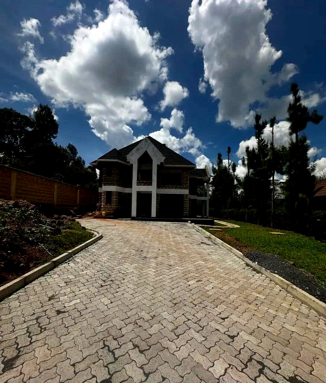 5BR Luxury Villa at KSh 170K