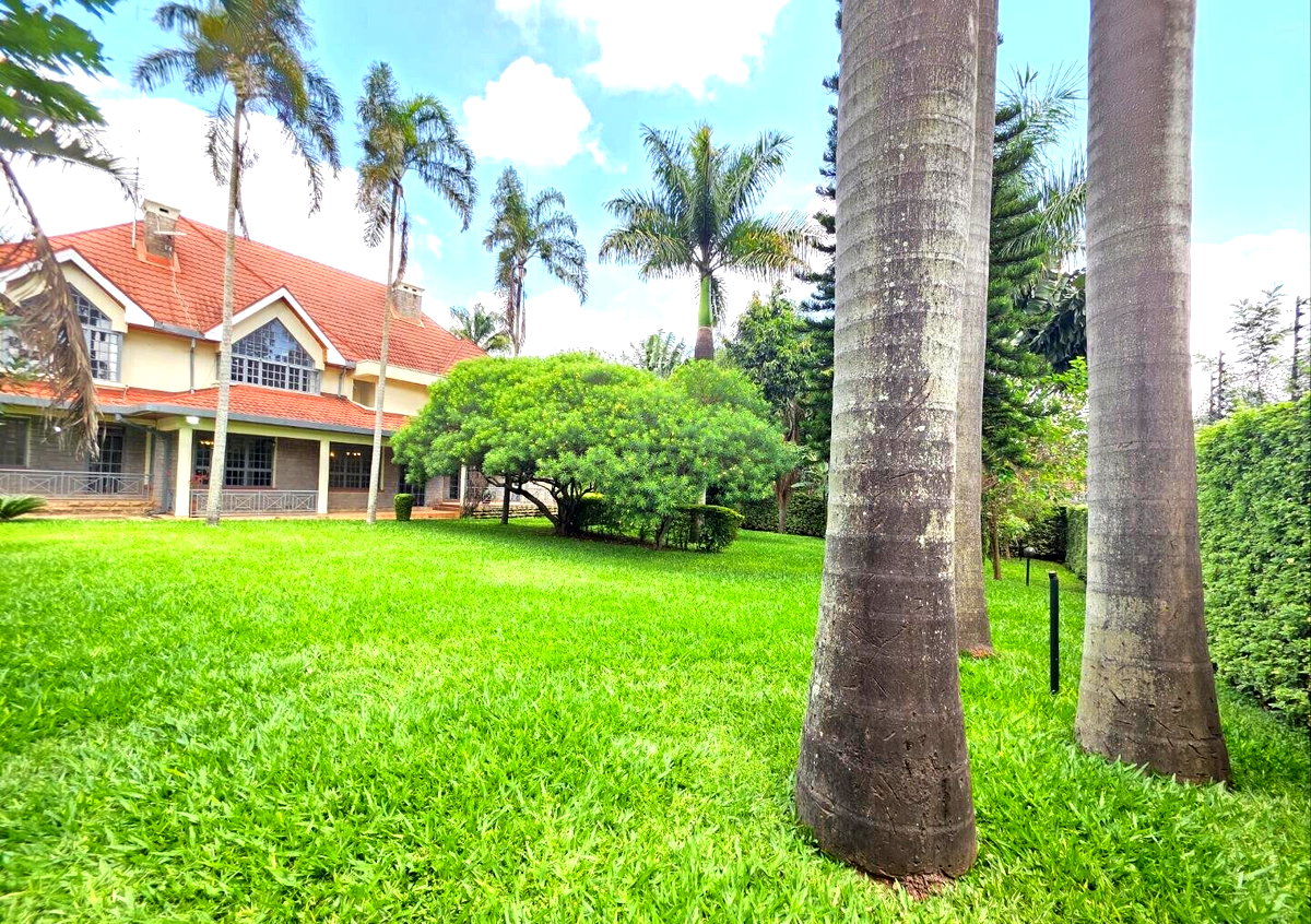 Half Acre 5BR Ambassadorial Home