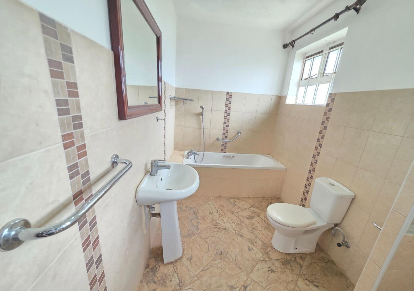 Half Acre 5BR Ambassadorial Home