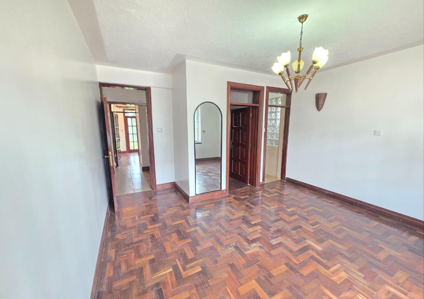 Half Acre 5BR Ambassadorial Home