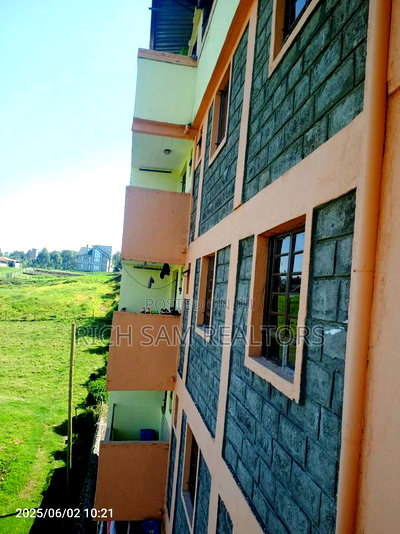2bdrm House in Kiamunyi, Menengai West for rent - Image 8