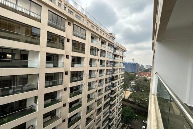 4bdrm Apartment in Cozy Gardens, Hurlingham for sale