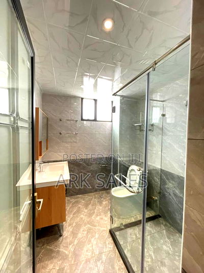 4bdrm Apartment in Cozy Gardens, Hurlingham for sale - Image 5