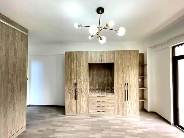 4bdrm Apartment in Cozy Gardens, Hurlingham for sale