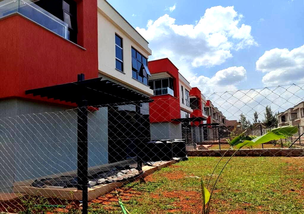 4BR All-Ensuite Detached Villa with DSQ & Pool - Membley, Ruiru