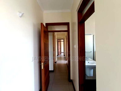 3bdrm Apartment in Roysambu for sale - Image 17