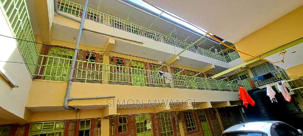 20bdrm Block of Flats in Ruiru Weirs Off for sale