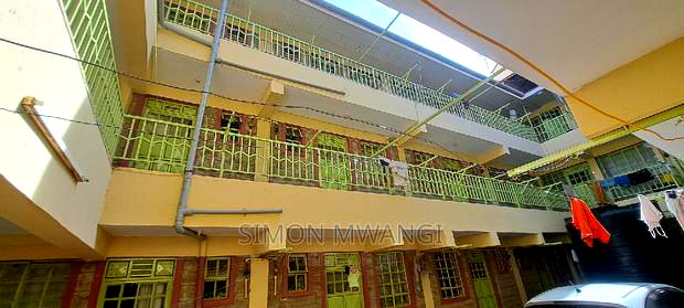 20bdrm Block of Flats in Ruiru Weirs Off for sale