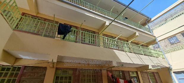 20bdrm Block of Flats in Ruiru Weirs Off for sale