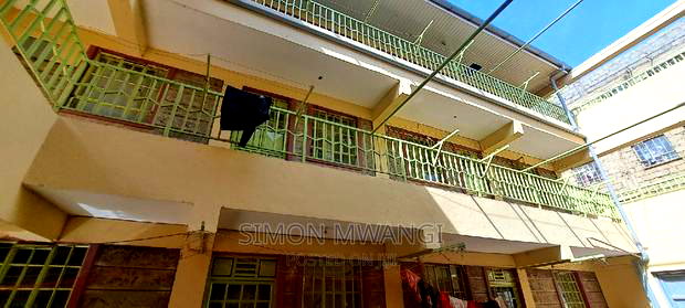 20bdrm Block of Flats in Ruiru Weirs Off for sale
