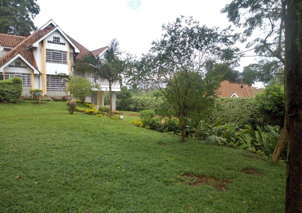 4 En-Suite Villa with Clubhouse & Tennis Court - Kitisuru