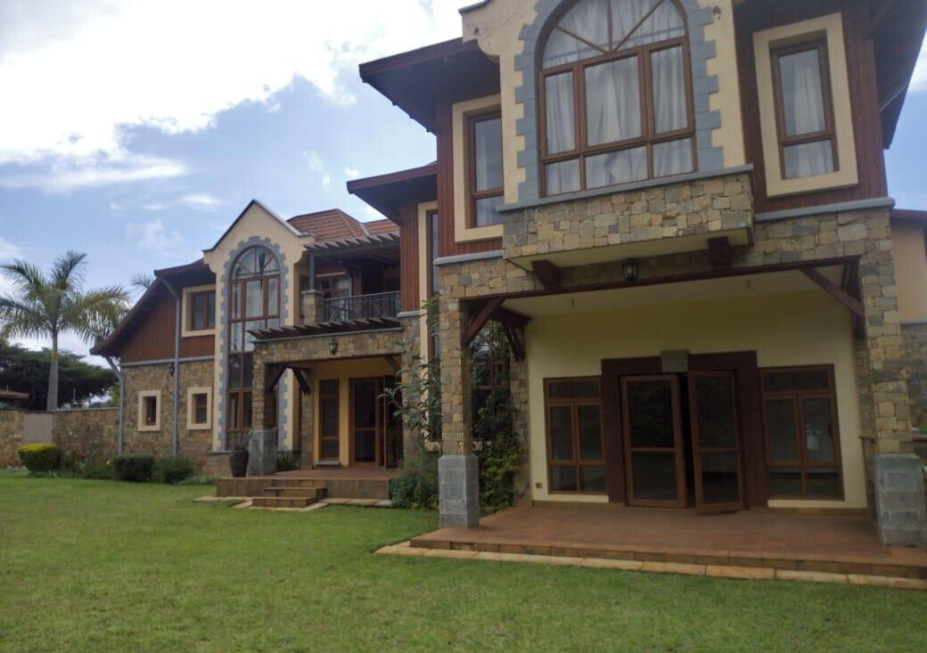 4 En-Suite Villa with Clubhouse & Tennis Court - Kitisuru
