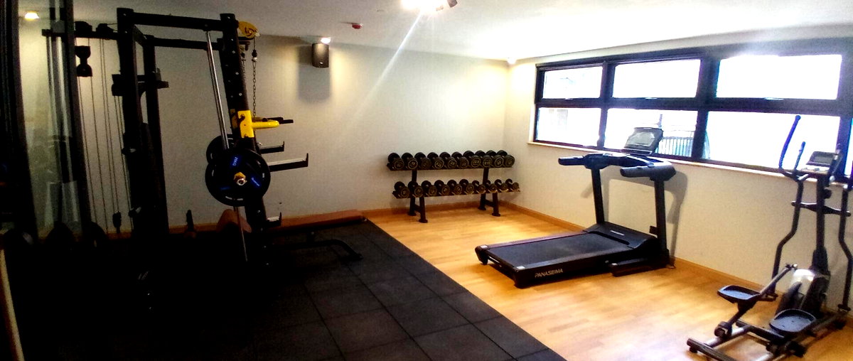 Diplomatic 5BR Villa with Cinema & Lift - Lavington