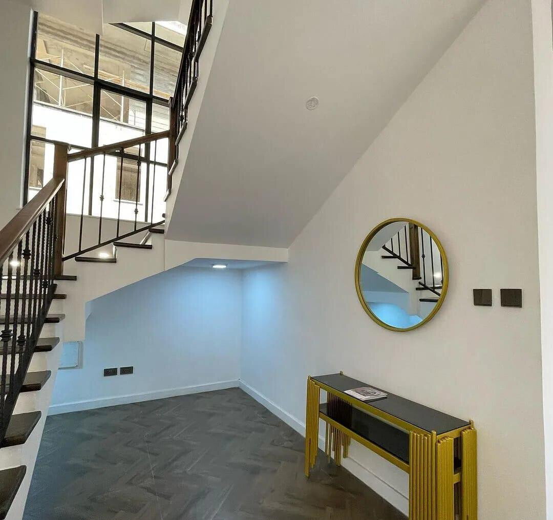 4-Ensuite Townhouse with DSQ & Solar Heating - Lavington
