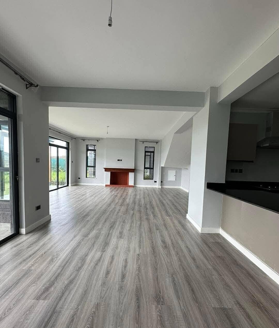 3BR Townhouse with Pool & Clubhouse - Runda, Nairobi