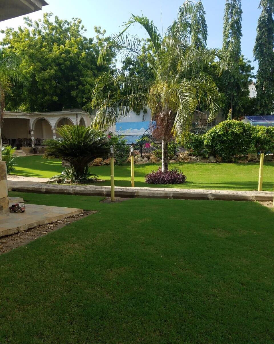 5BR All-Ensuite Corner Townhouse on Quarter Acre - Nyali