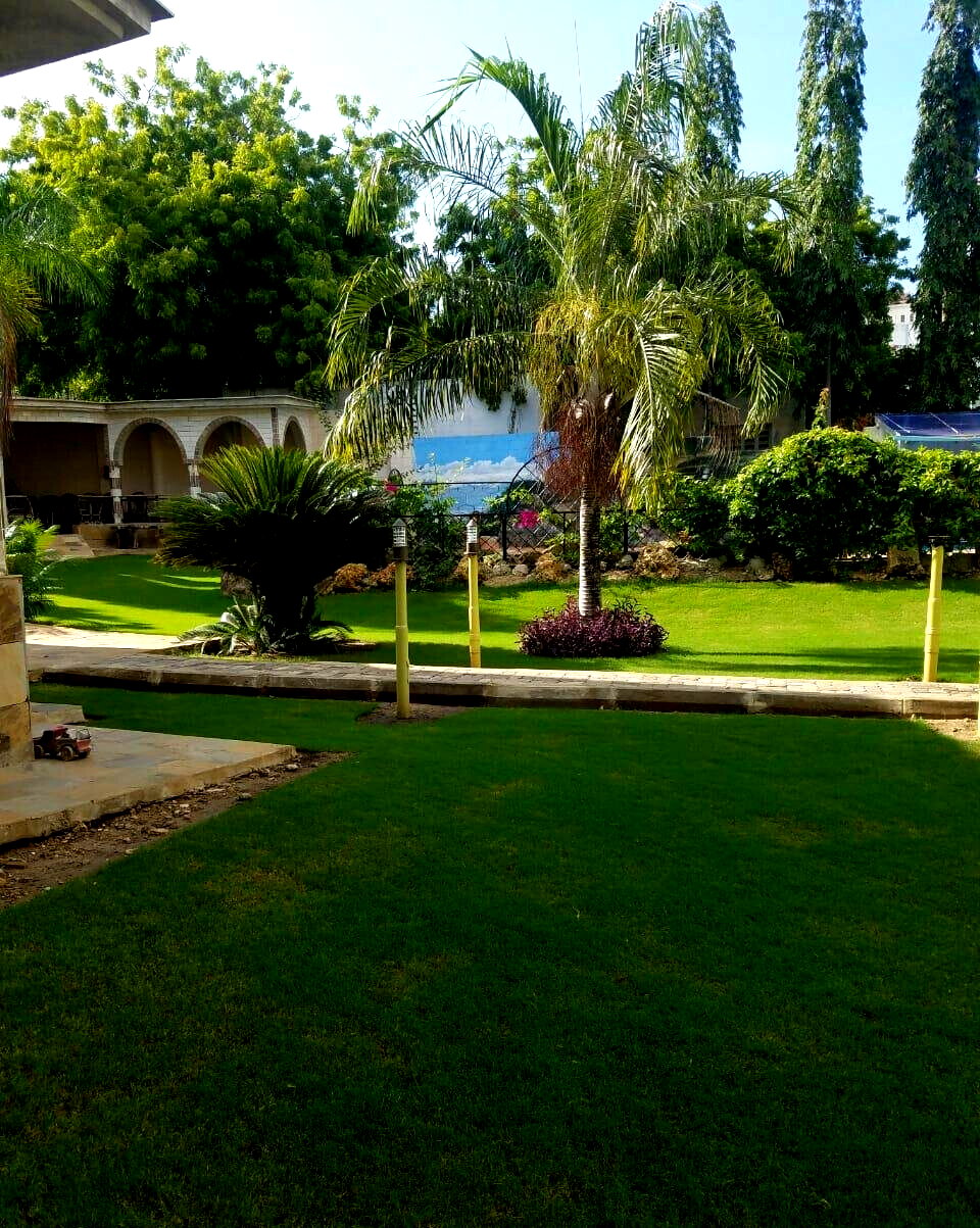 5BR All-Ensuite Corner Townhouse on Quarter Acre - Nyali