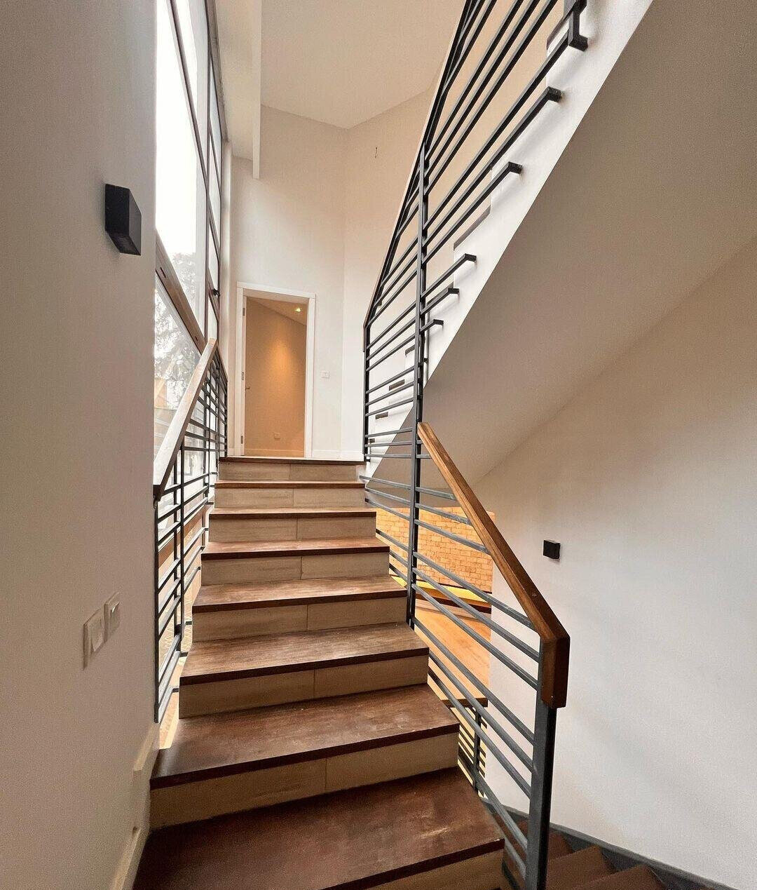 4-Ensuite Townhouse with Study & Backup Generator - Lavington