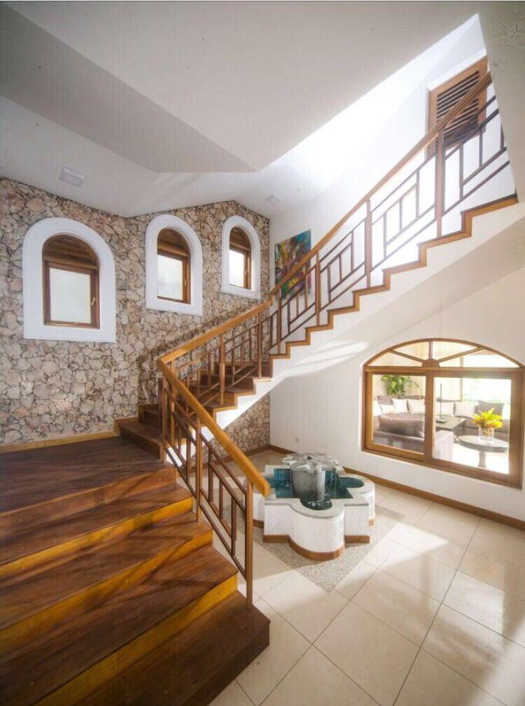 Contemporary Swahili-Design 4BR Villa with Private Garden - Nyali