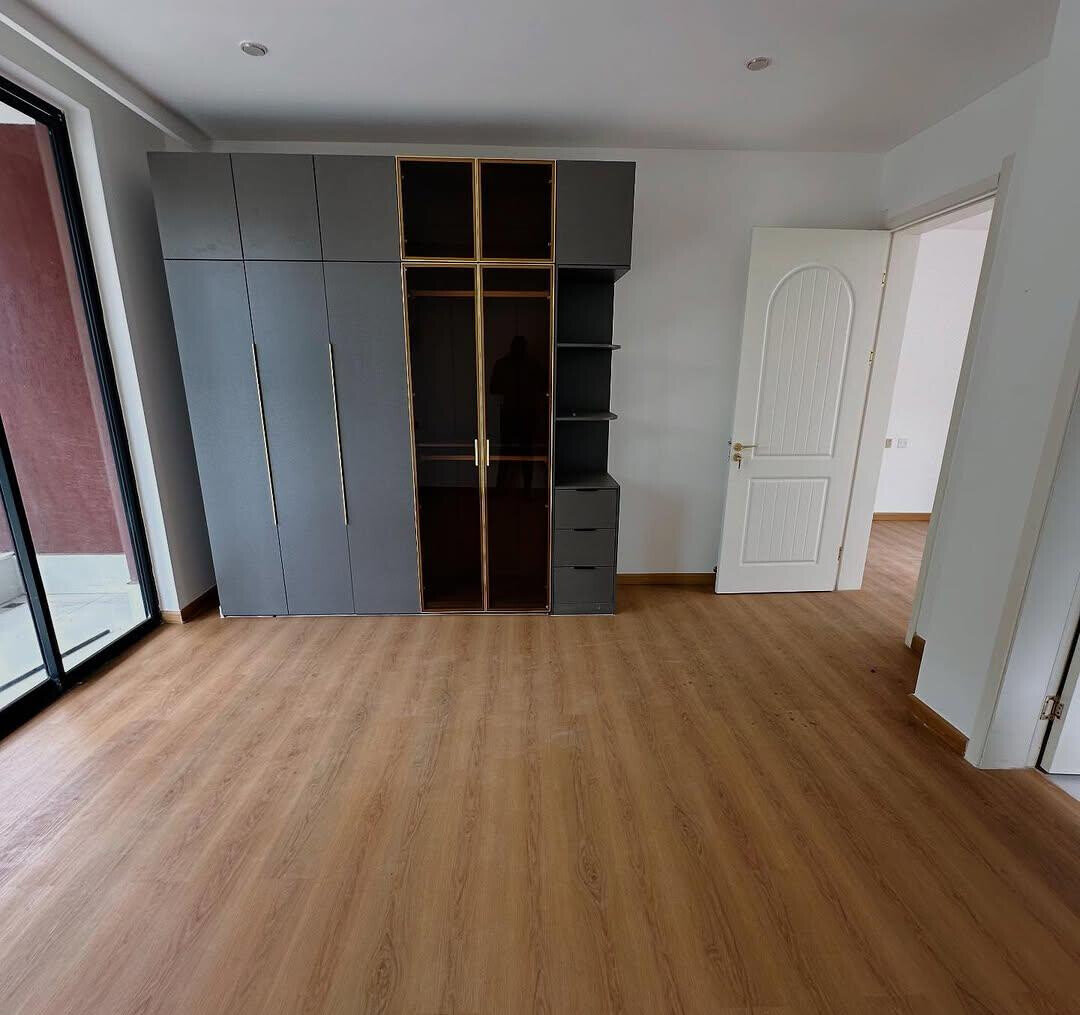 5-Ensuite Villas with Private Balconies - Lavington Green