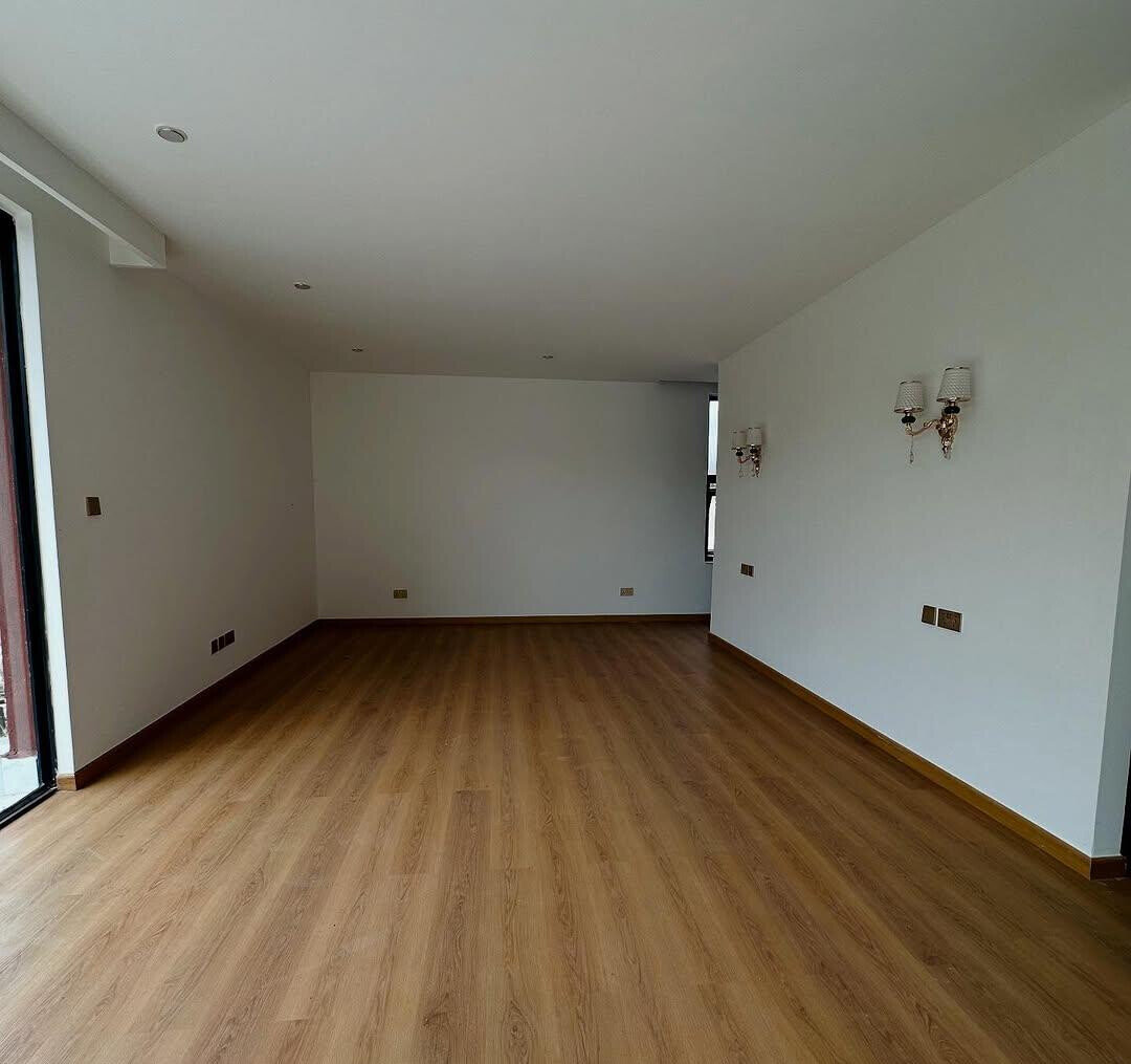 5-Ensuite Villas with Private Balconies - Lavington Green