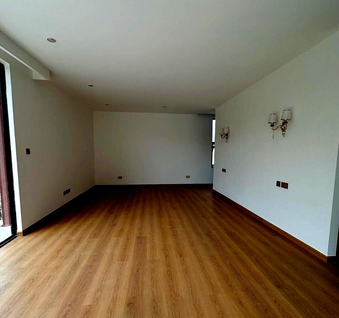 5-Ensuite Villas with Private Balconies - Lavington Green