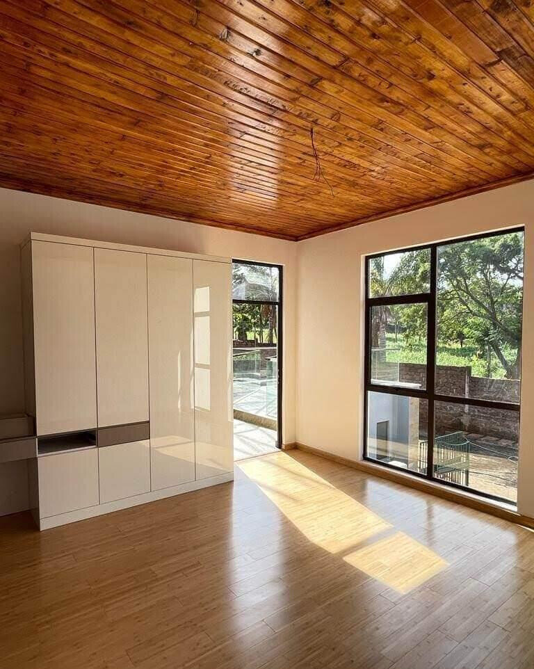4BR All-Ensuite Townhouse with Pool & Kindergarten - Kiambu Road