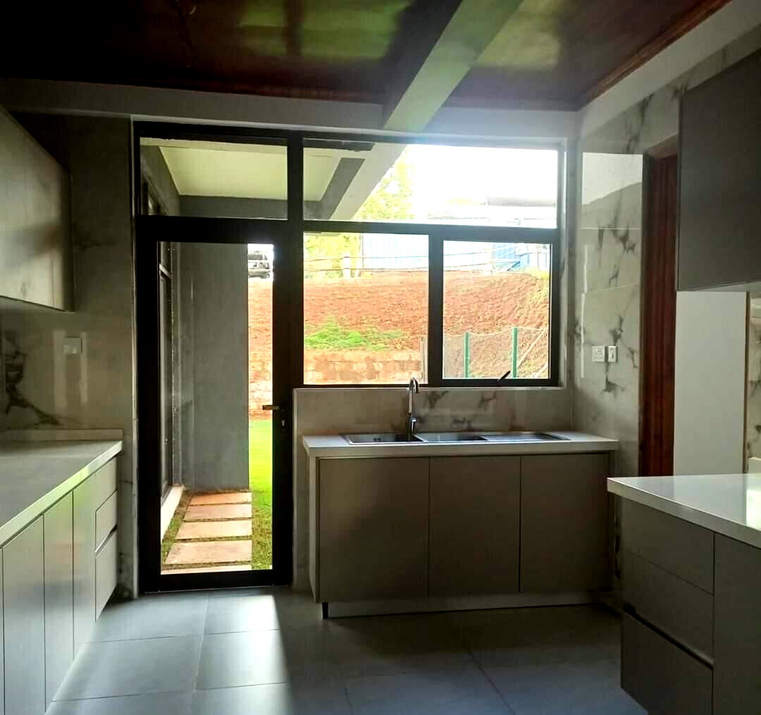 4BR All-Ensuite Townhouse with Pool & Kindergarten - Kiambu Road