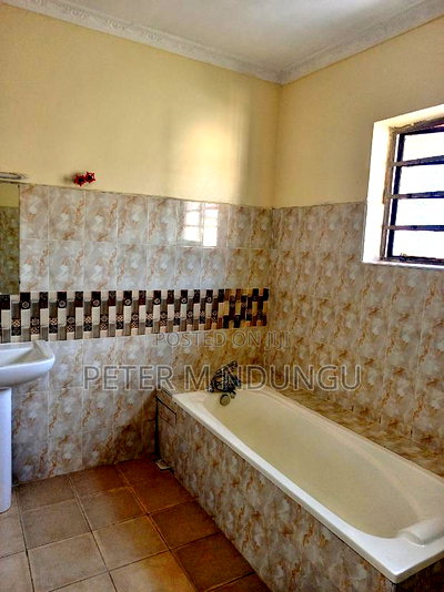 5bdrm Maisonette in Starehe, Kiambu / Kiambu for rent - Image 5