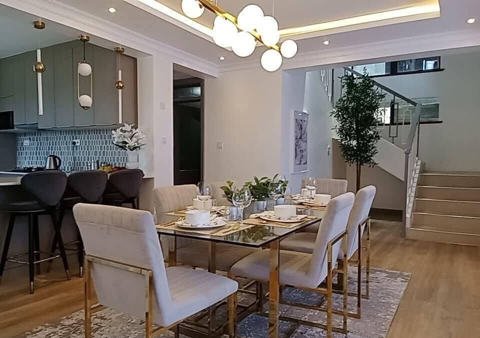 4BR Villa with DSQ & Solar Panels - Membley Gated Community
