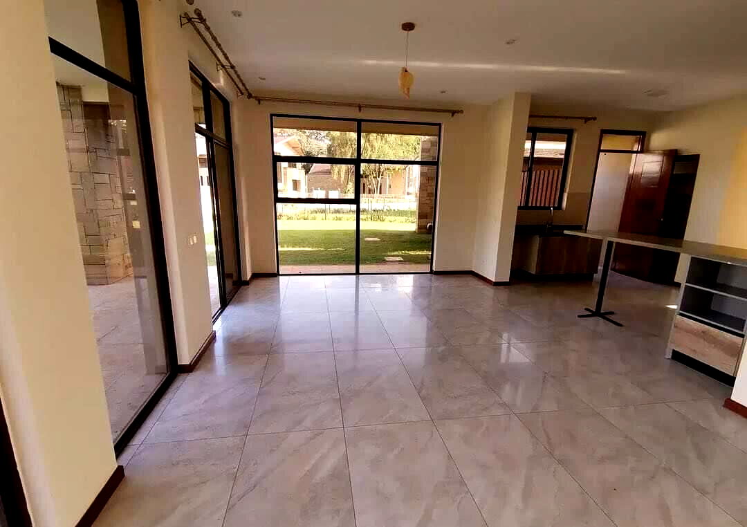 4-Ensuite Townhouse with Clubhouse & Pool – Karen Near Bypass