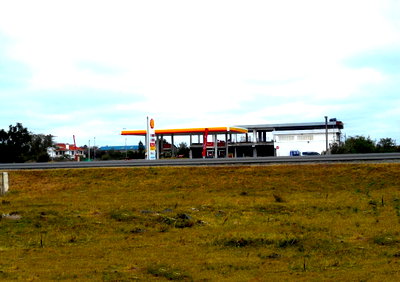 5-Acre Land with Garden and Parking - Mombasa Rd