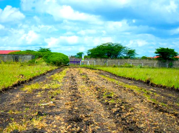 Kitengela Plains 2 Gardens, 50 by 100 Plots, 1.35 Million