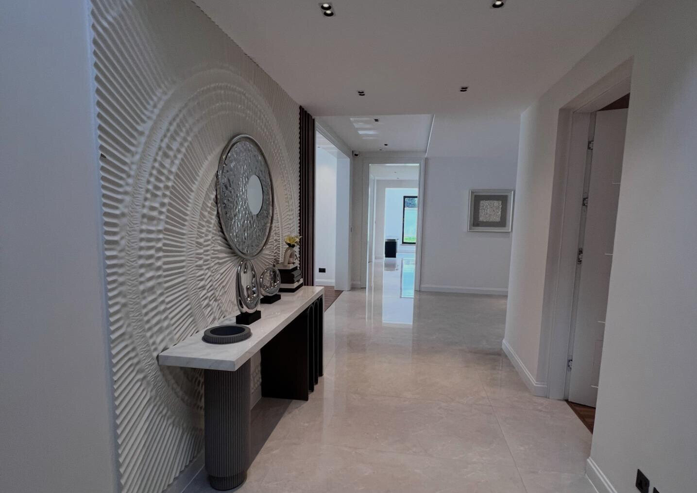 Luxury 5BR Villa on 0.16 Acre Plot