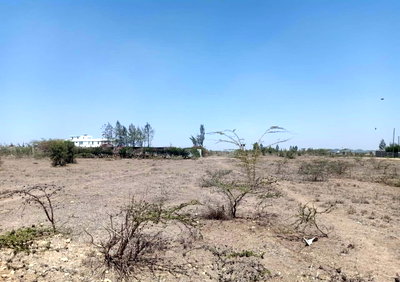 Quarter Acre Plot in Kitengela for KSh 3.8M