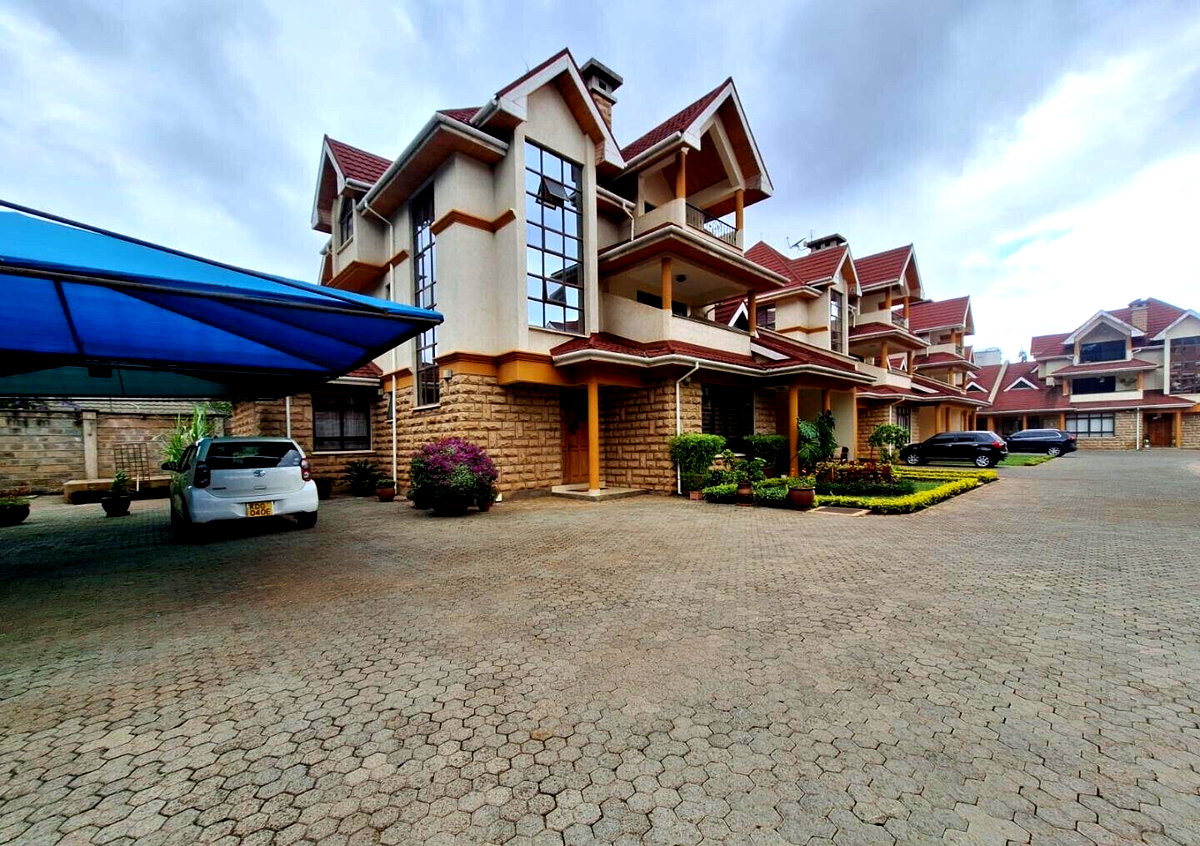 4BR All-Ensuite Townhouse with Study & Private Balcony - Kileleshwa